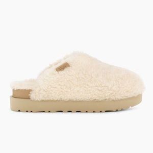 GREAT CONDITION - UGG FUZZ SUGAR SLIDES Size 9